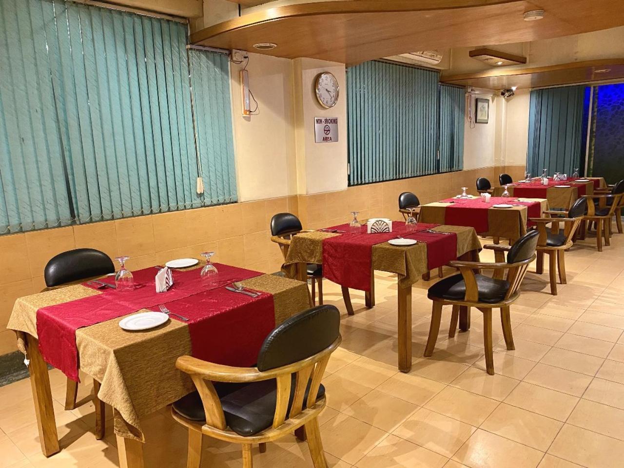 Quality Inn Dhaka Exterior foto