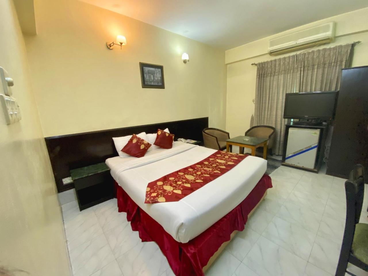 Quality Inn Dhaka Exterior foto
